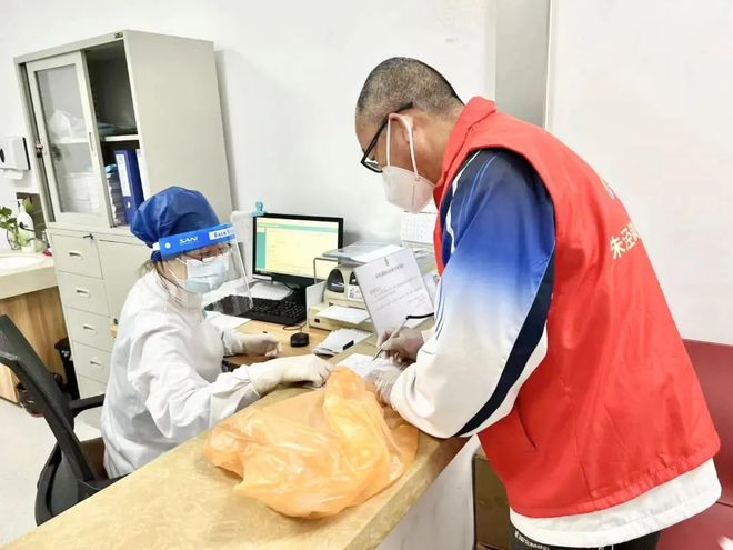 襄阳24小时高价回收医保(24小时高价回收医保医保套出)